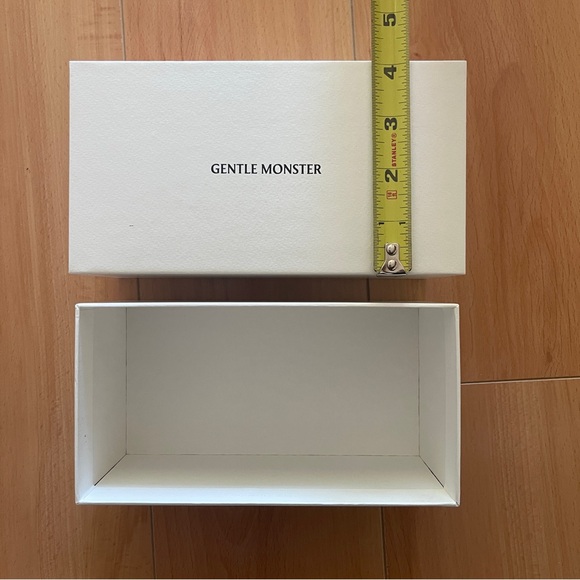 Gentle Monster Sunglasses Empty Box - Picture 6 of 7